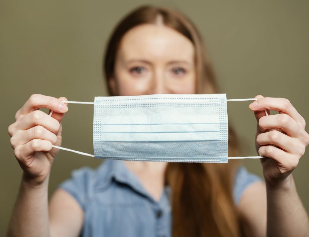 mascara deixa de ser obrigatório
